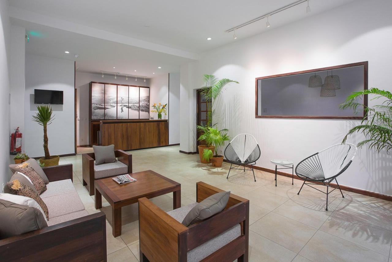 Tsanga Tsanga Hotel Ανταναναρίβο Εξωτερικό φωτογραφία